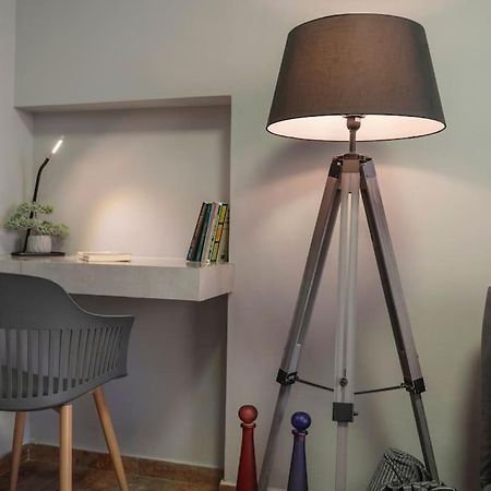 Beautiful Apt In Glyfada Center, Papandreou Street 아테네 외부 사진